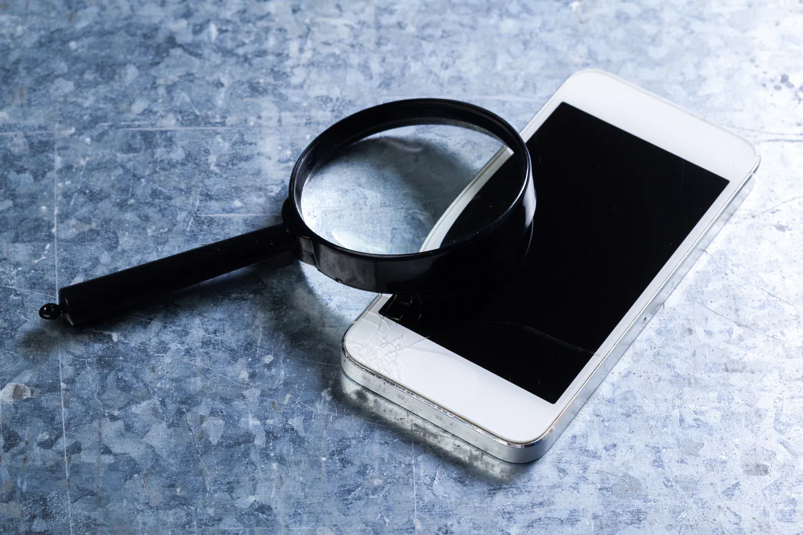 Análisis de comunicaciones y prueba digital en un procedimiento penal